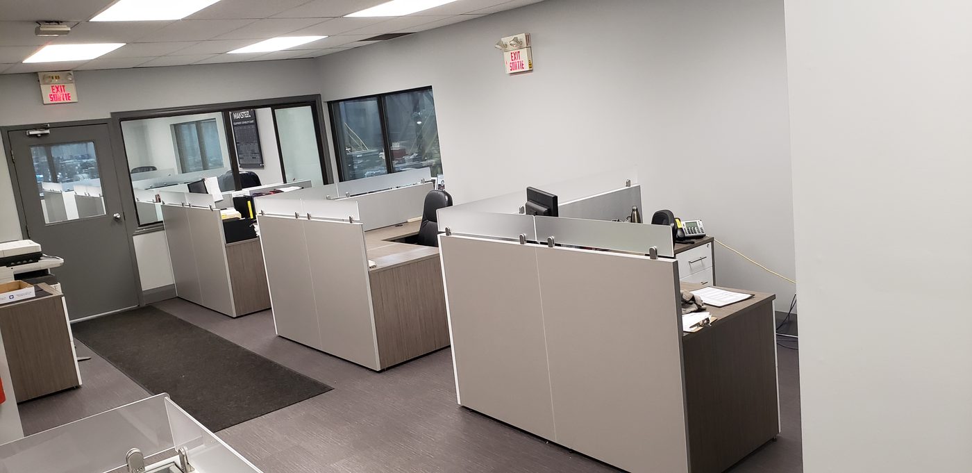 Maksteel cubicle workstations